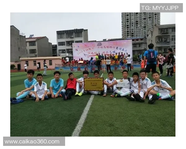 深圳足球队的比赛经验分享与成长之路探讨